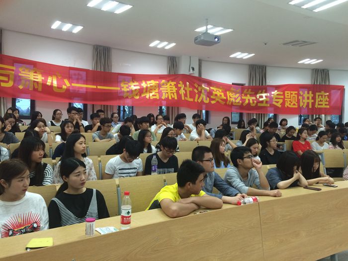 IMG_4393_副本700.jpg IMG_4393_副本700.jpg