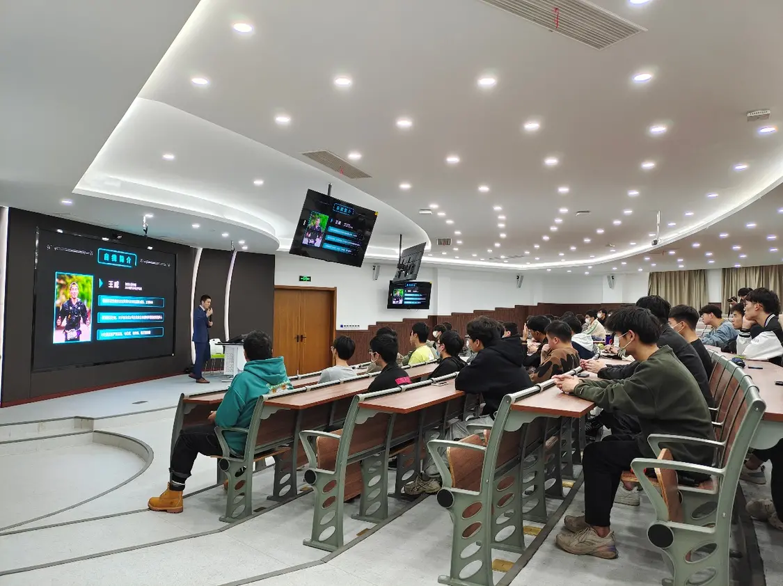 庆贺浙江机电职院七秩再聚首 共绘新篇向未来 庆贺浙江机电职院七秩再聚首 共绘新篇向未来