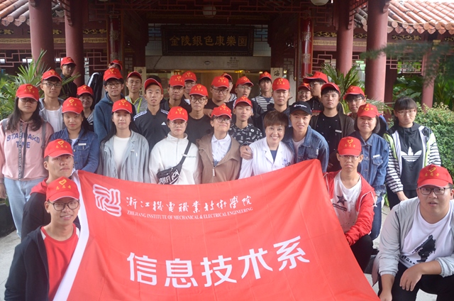 DSC_5994.JPG DSC_5994.JPG