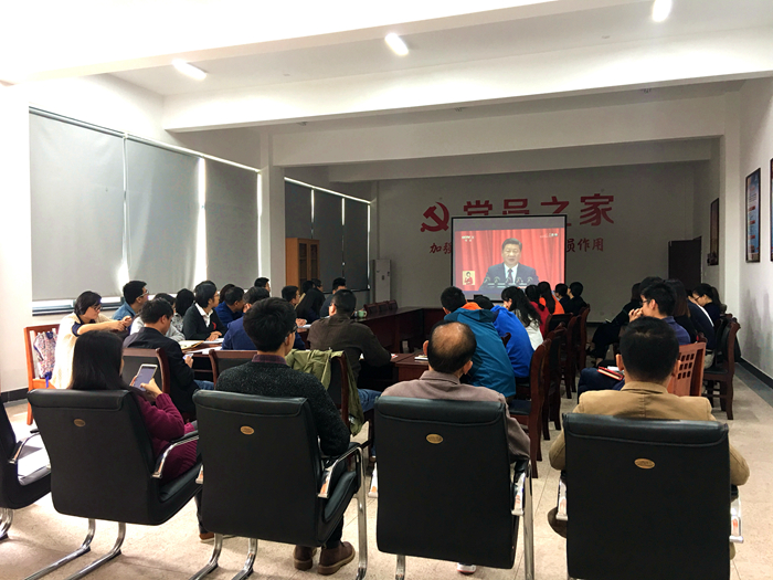 正文700-1.jpg 正文700-1.jpg