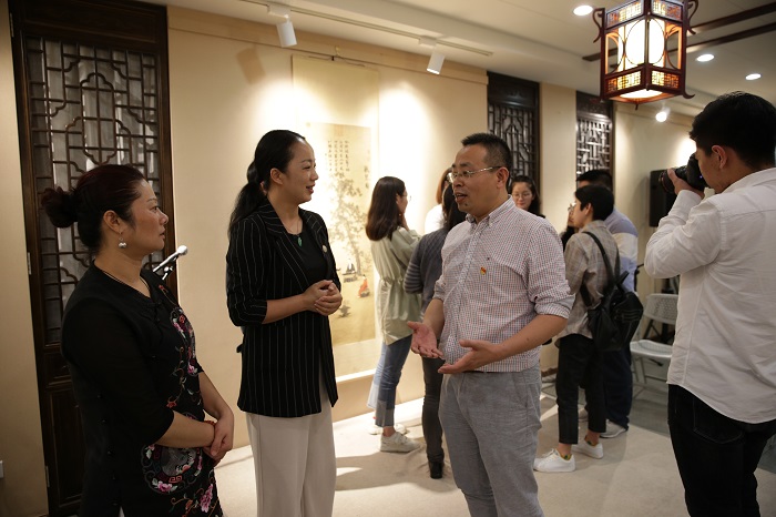 交流.JPG 交流.JPG