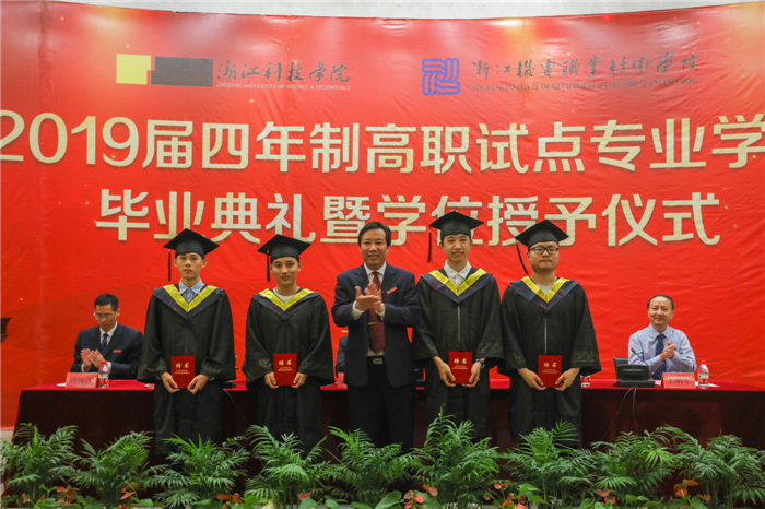 220-1 -16409DSC02202.jpg 220-1 -16409DSC02202.jpg