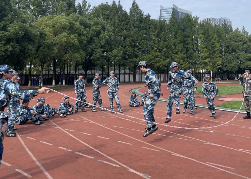 094c03a9d0af47af173a1d7340e0de5