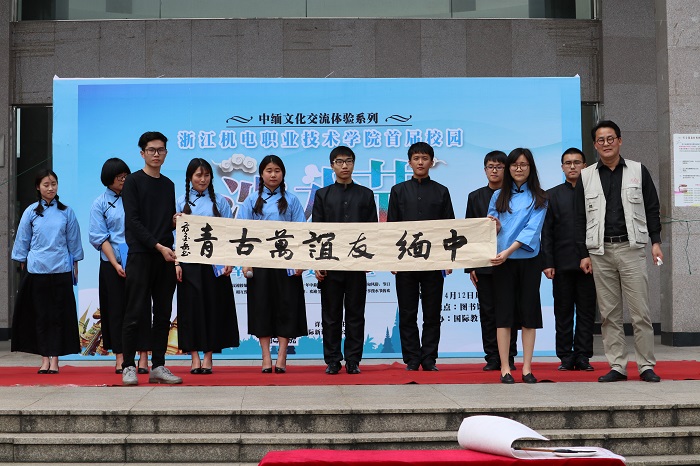 IMG_2613.JPG IMG_2613.JPG