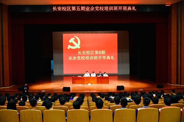 封面_副本700.jpg 封面_副本700.jpg