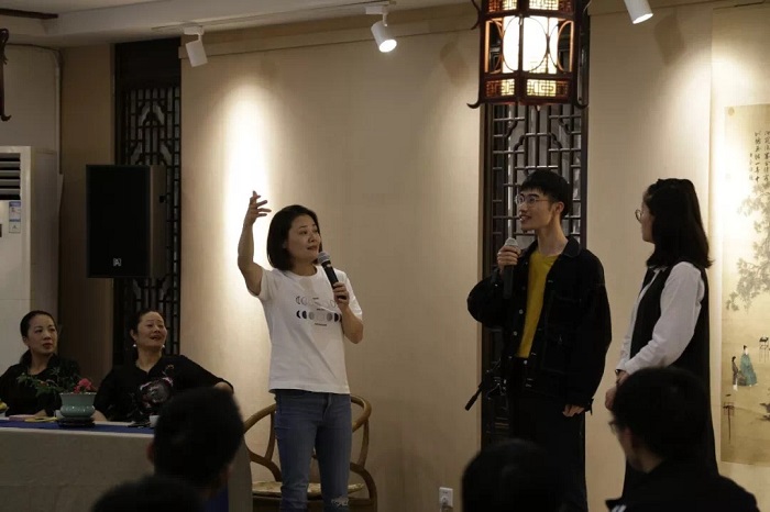 指导.JPG 指导.JPG