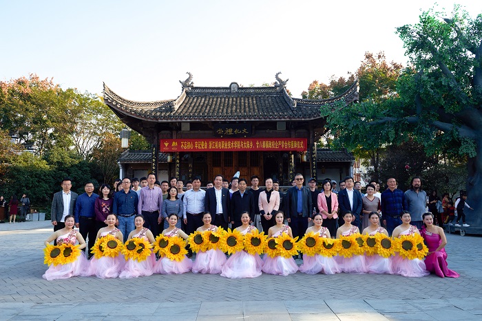 微信图片_20191119124040 - 副本.jpg