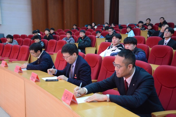 说明: E:\新建文件夹\WeChat Files\wxid_ra4u72xi8f3521\FileStorage\File\2022-12\换届大会\DSC_6757.JPG