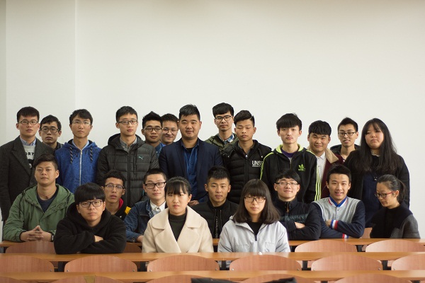 xinwenli.jpg xinwenli.jpg