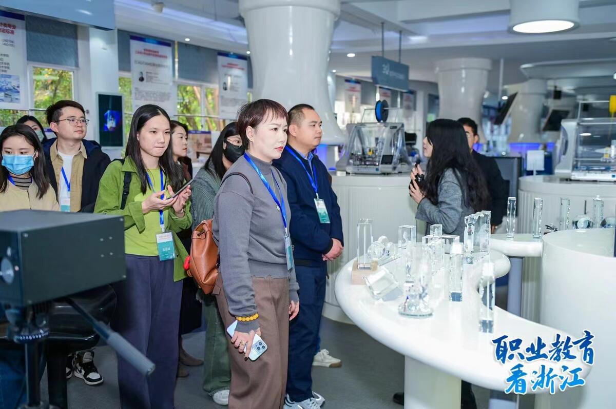 4ddaf95992aecdd934c6c62cba33f7b.jpg 4ddaf95992aecdd934c6c62cba33f7b.jpg