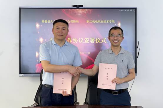 452c9351ee7b53a1c30b334c75a2c63