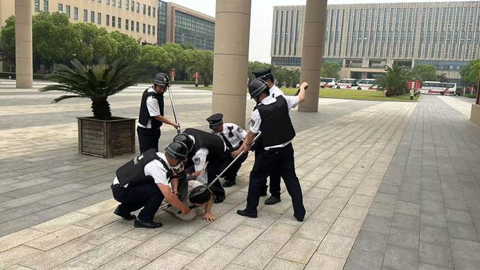 ca553eea53e6c52024d0ef1206a97ff ca553eea53e6c52024d0ef1206a97ff