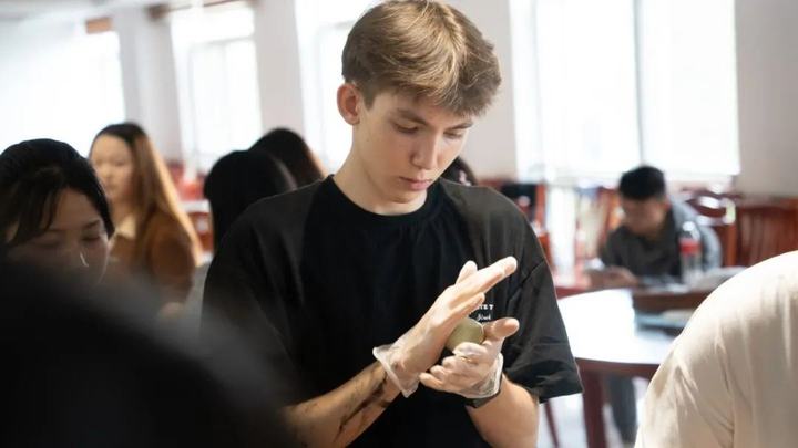 微信图片_20240407131819.jpg 微信图片_20240407131819.jpg