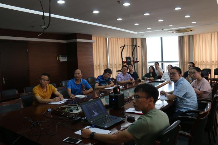 学习黄大年事迹照片.JPG 学习黄大年事迹照片.JPG